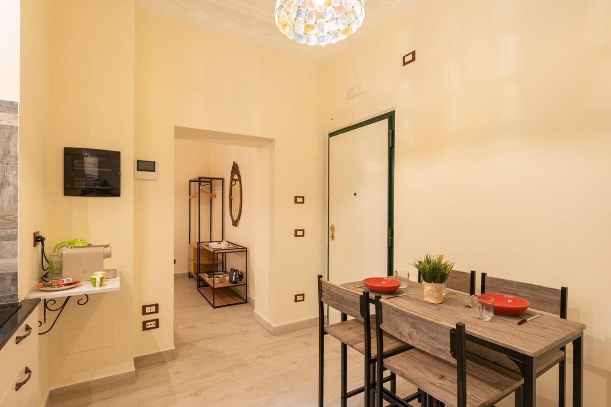 Rome Arena - Exclusive Apartment In Roma Termini Luaran gambar