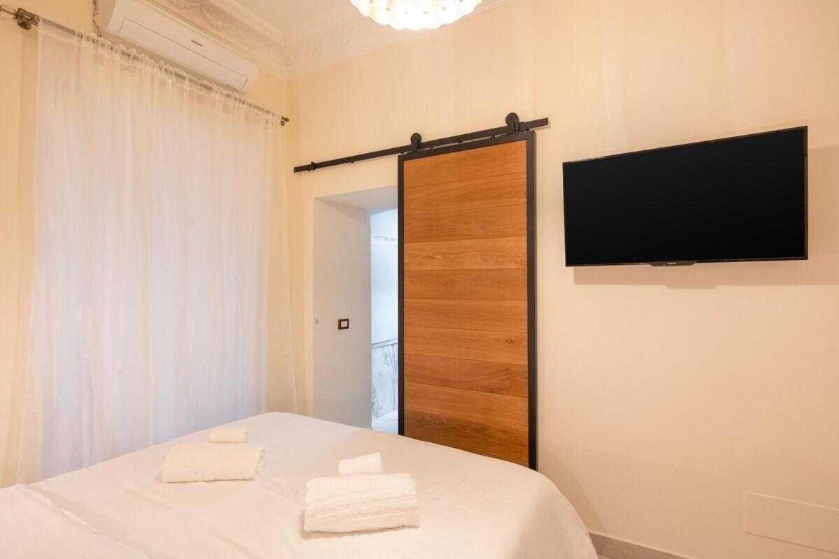 Rome Arena - Exclusive Apartment In Roma Termini Luaran gambar